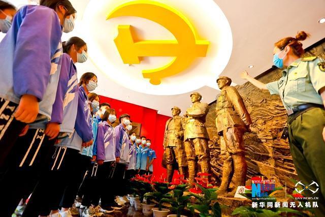 逃离幽灵之森